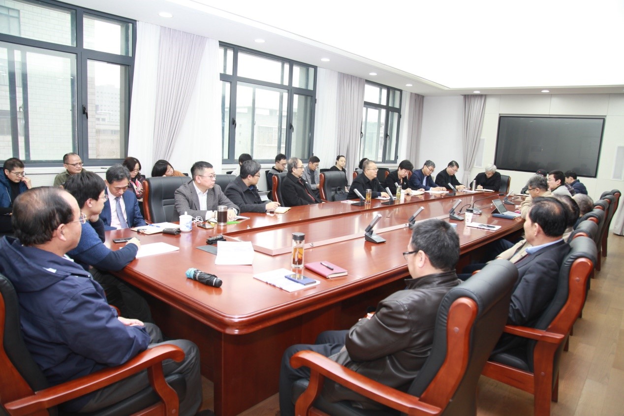 欧研院全体教师参加活动