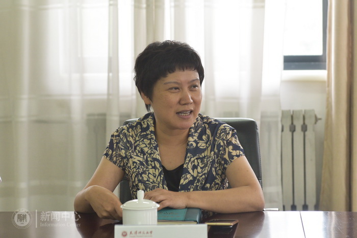 校党委书记张玲讲话